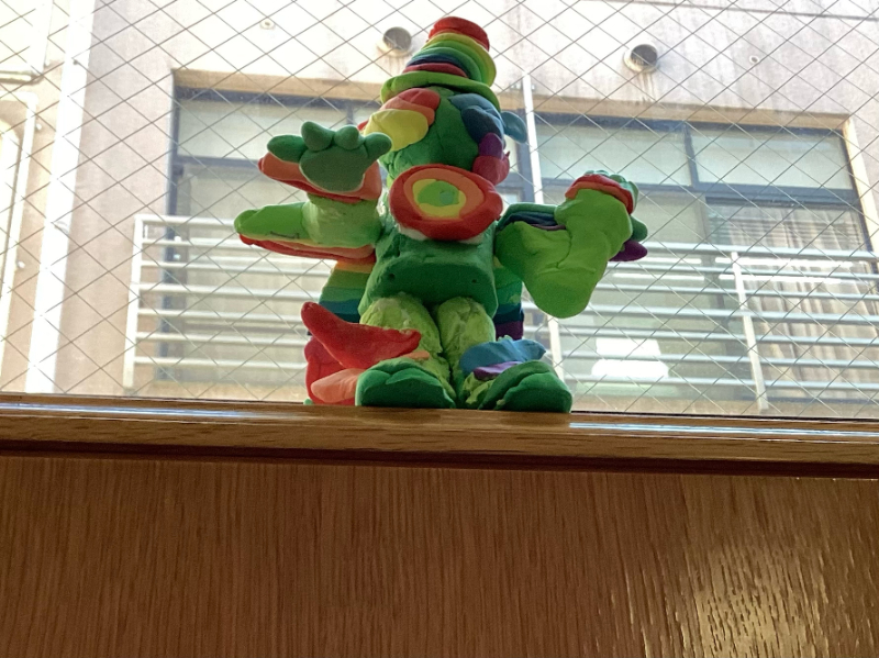 カラフルヒーローモンスター02